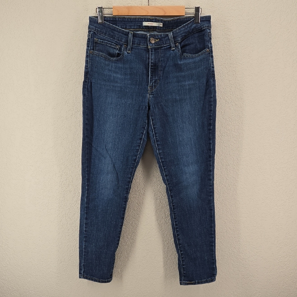 Levi's 711 Skinny Women's Blue Jeans Size 30